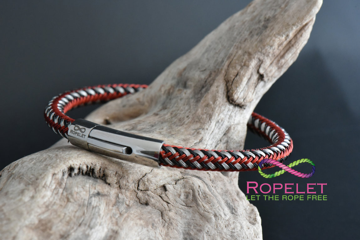 Red black and silver mix stainless steel Ropelet from www.ropelet.co.uk #ropelet #bracelet #stainlessbracelet stainlessjewelry #mensbracelet #menswear