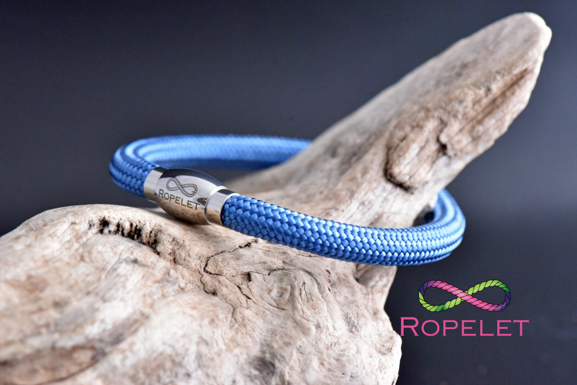 Blue Ropelet made from recycled PET bottles from www.ropelet.co.uk